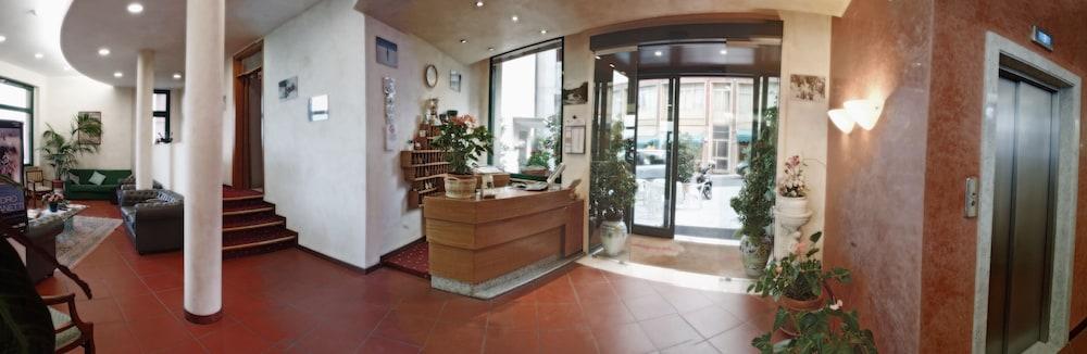 Hotel Angiolino Chianciano Terme Kültér fotó